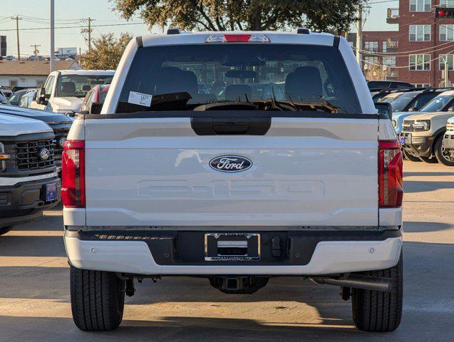 new 2025 Ford F-150 car, priced at $43,172