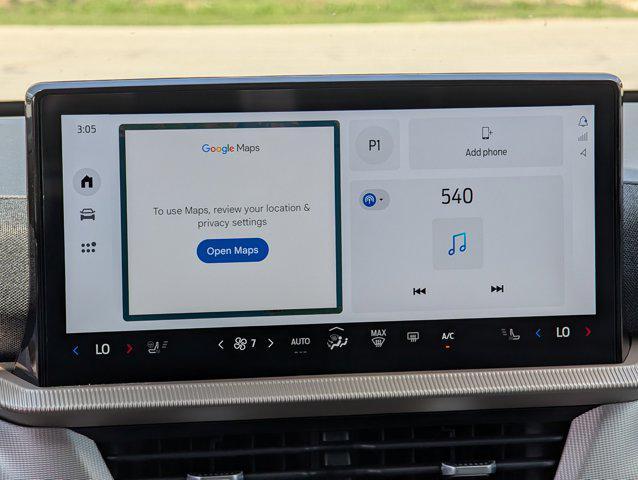 new 2025 Ford Explorer car, priced at $45,665