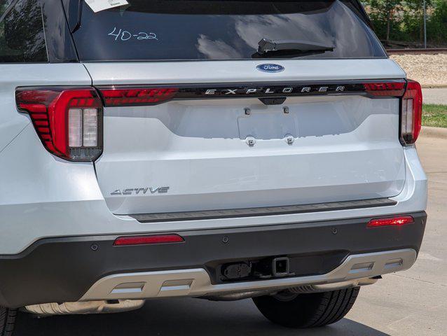 new 2025 Ford Explorer car, priced at $45,665