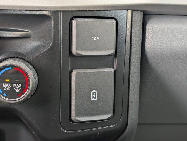 new 2025 Ford F-250 car, priced at $70,440