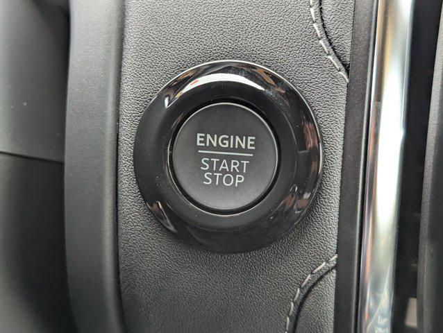 new 2025 Ford Expedition car, priced at $81,295