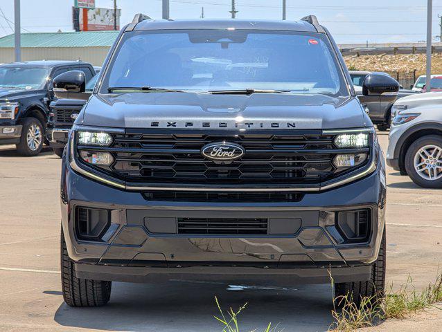 new 2025 Ford Expedition car, priced at $81,295