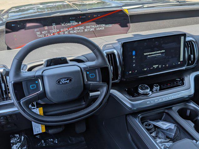 new 2025 Ford Expedition car, priced at $81,295
