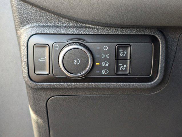 new 2025 Ford Explorer car, priced at $42,064