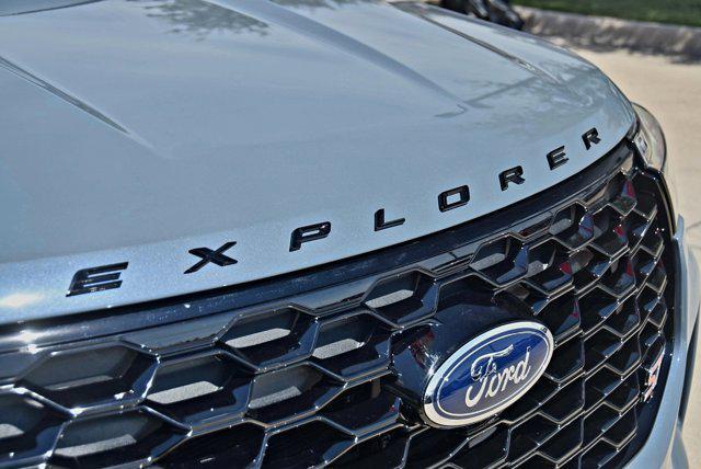 new 2025 Ford Explorer car, priced at $59,451