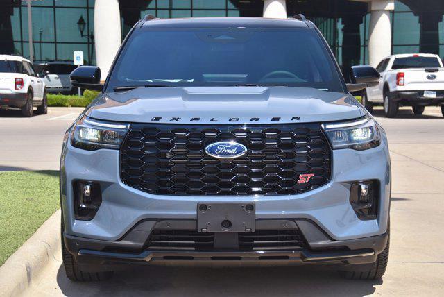 new 2025 Ford Explorer car, priced at $59,451