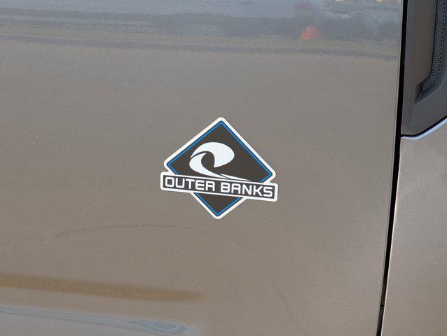 new 2025 Ford Bronco Sport car, priced at $39,346