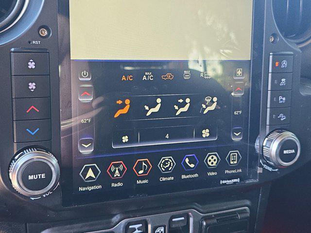 used 2020 Jeep Wrangler Unlimited car, priced at $27,500