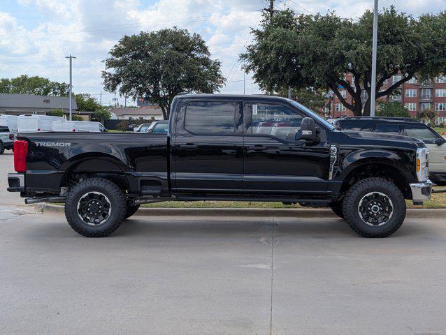 new 2025 Ford F-250 car, priced at $61,742