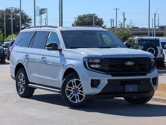 new 2025 Ford Expedition car, priced at $66,571