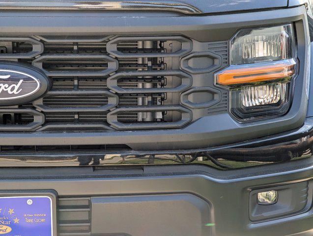 new 2025 Ford F-150 car, priced at $52,009