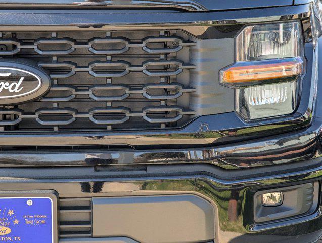 new 2025 Ford F-150 car, priced at $51,852