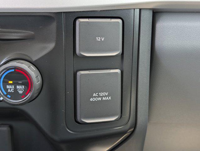new 2025 Ford F-250 car, priced at $52,500