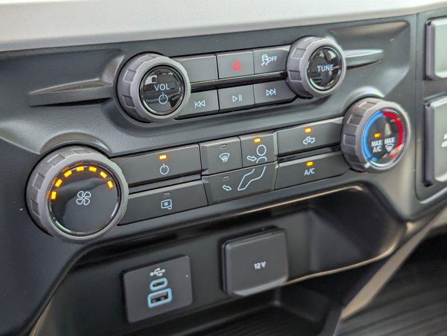 new 2025 Ford F-250 car, priced at $52,500