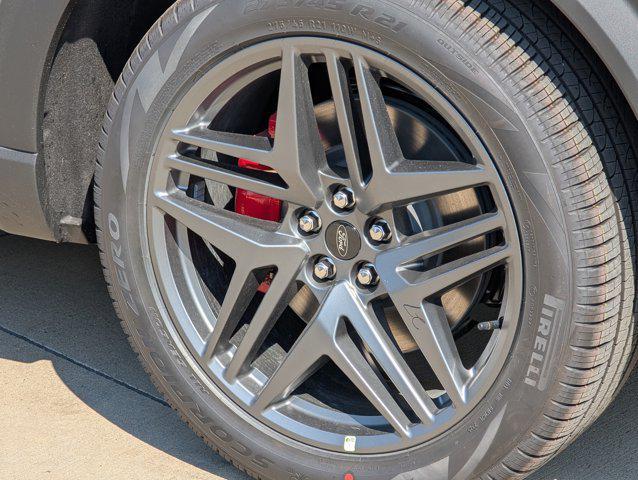 new 2025 Ford Explorer car, priced at $49,580