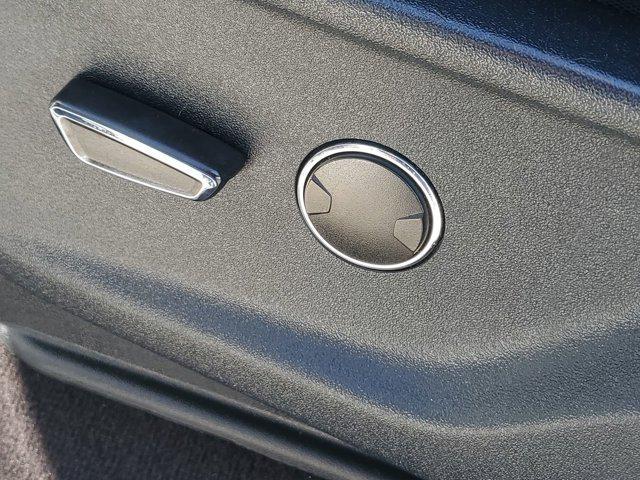 used 2021 Ford F-150 car, priced at $30,000