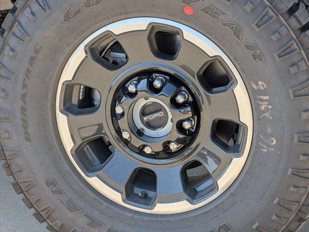 new 2025 Ford F-250 car, priced at $91,860