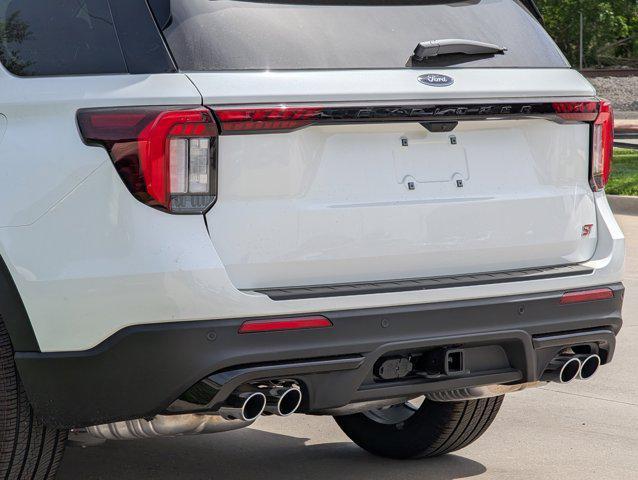 new 2025 Ford Explorer car, priced at $57,946