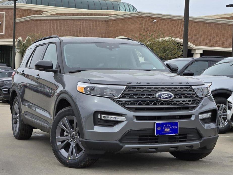 new 2024 Ford Explorer car, priced at $46,488
