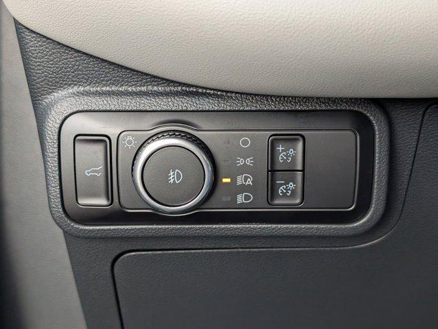 new 2025 Ford Explorer car, priced at $48,068