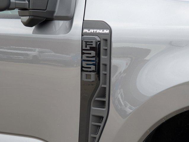 new 2025 Ford F-250 car, priced at $91,980