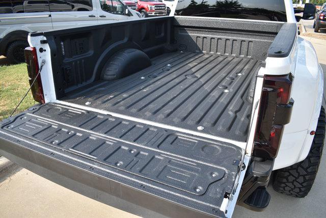 new 2025 Ford F-450 car, priced at $104,567