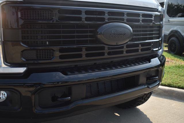 new 2025 Ford F-450 car, priced at $104,567