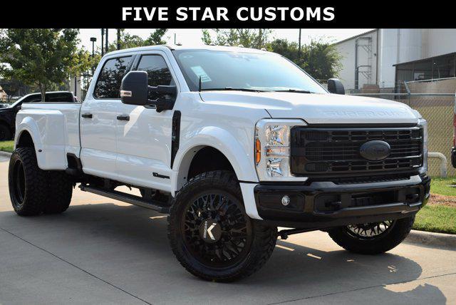 new 2025 Ford F-450 car, priced at $105,522