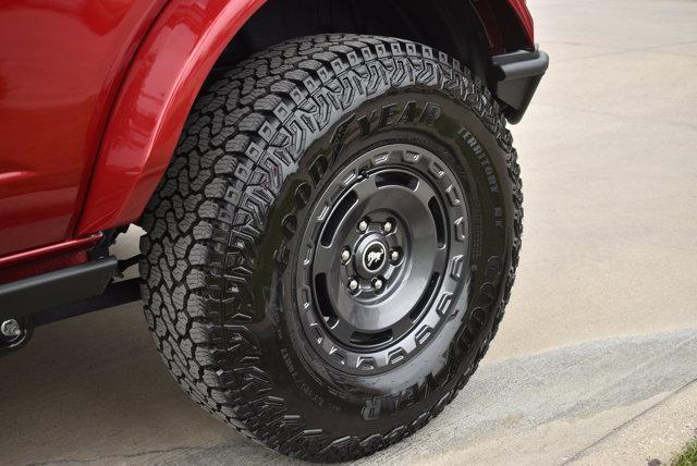 new 2025 Ford Bronco car, priced at $76,194