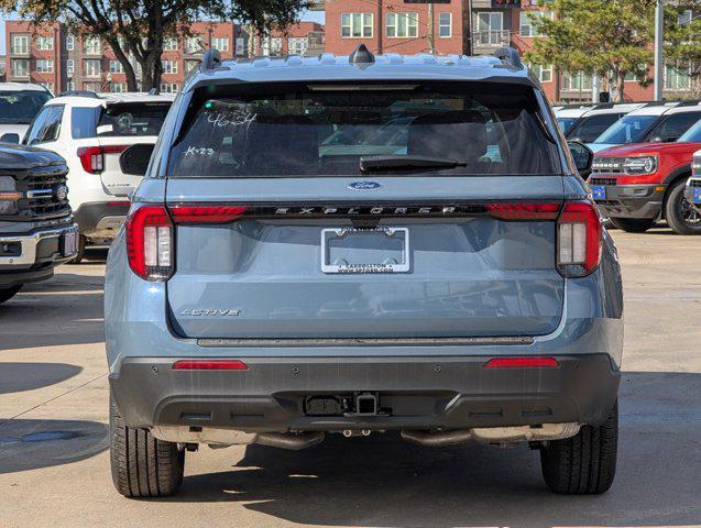 new 2025 Ford Explorer car, priced at $40,267