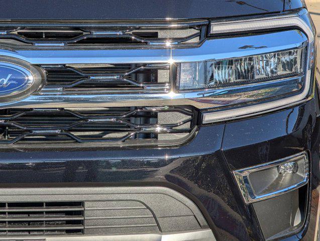 new 2024 Ford Expedition Max car, priced at $75,679