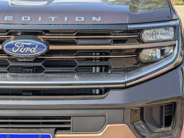new 2025 Ford Expedition car, priced at $84,396