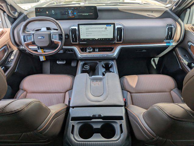 new 2025 Ford Expedition car, priced at $84,396