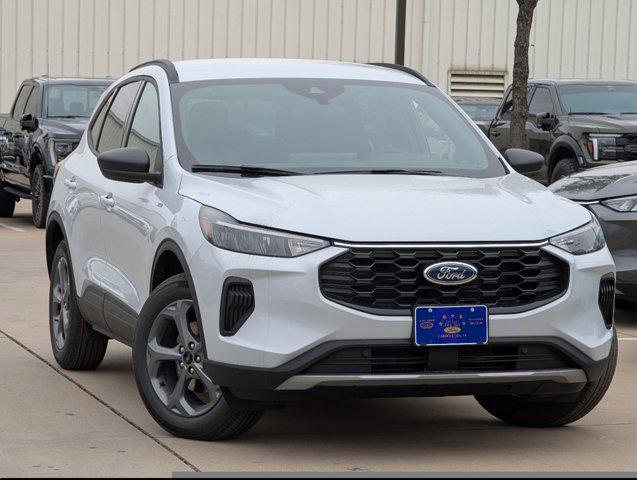 new 2025 Ford Escape car, priced at $30,317