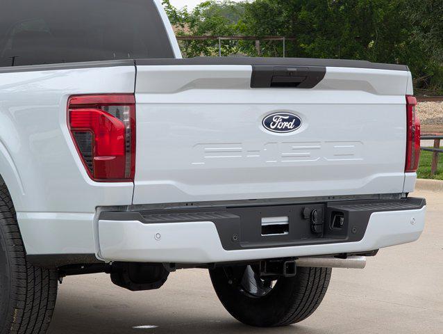 new 2025 Ford F-150 car, priced at $44,300