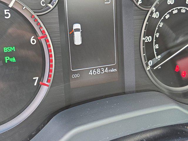 used 2022 Lexus GX 460 car, priced at $51,000