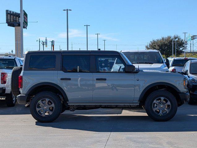 new 2024 Ford Bronco car, priced at $45,435