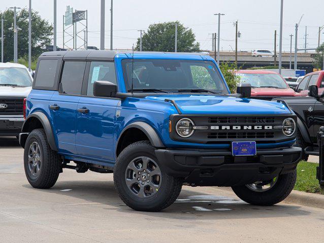 new 2025 Ford Bronco car, priced at $43,096