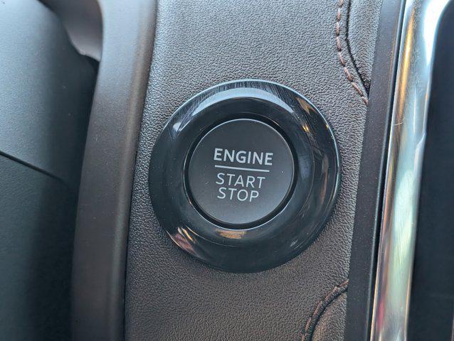 new 2025 Ford Expedition car, priced at $84,178