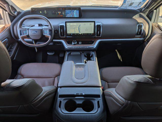 new 2025 Ford Expedition car, priced at $84,178
