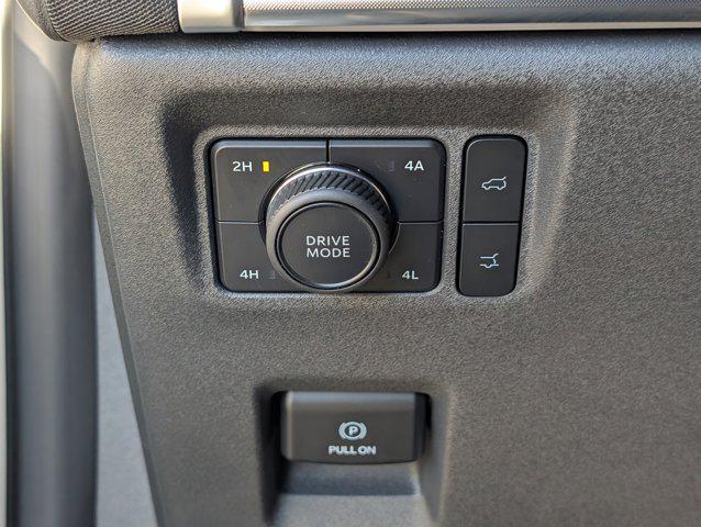 new 2025 Ford Expedition car, priced at $84,178