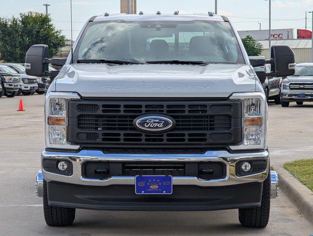 new 2025 Ford F-350 car, priced at $73,310