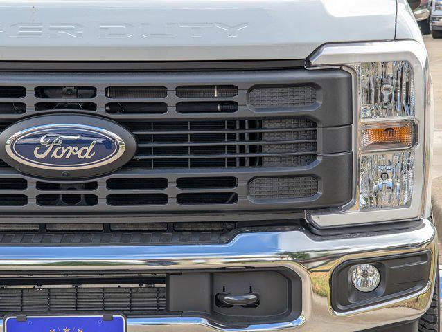 new 2025 Ford F-350 car, priced at $73,310