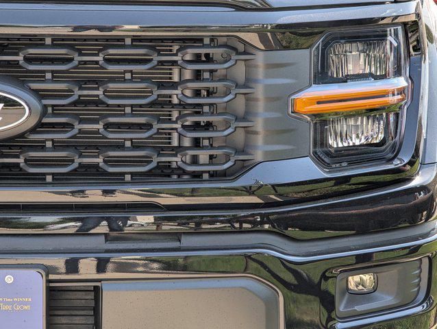 new 2025 Ford F-150 car, priced at $45,677