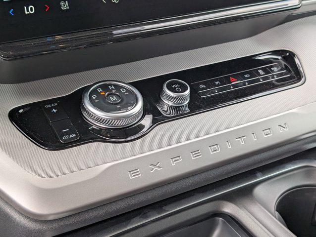 new 2025 Ford Expedition car, priced at $69,493