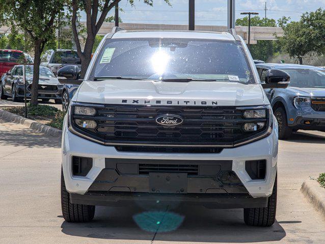 new 2025 Ford Expedition car, priced at $78,371
