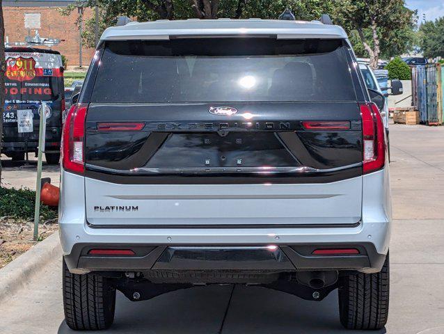 new 2025 Ford Expedition car, priced at $78,371