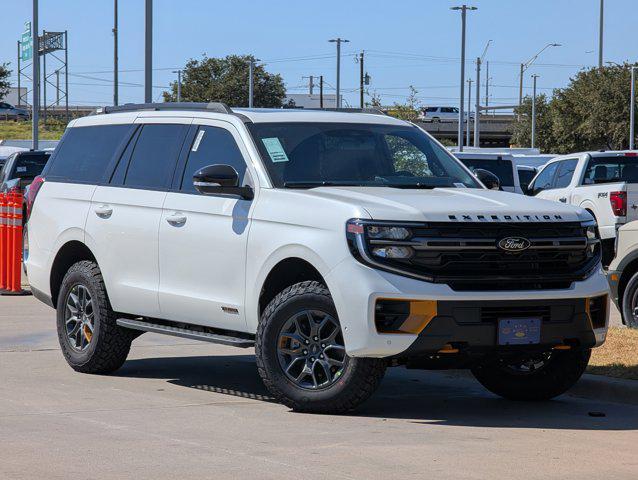 new 2025 Ford Expedition car, priced at $82,392