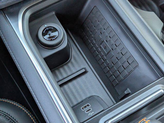 new 2025 Ford Expedition car, priced at $82,392