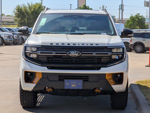 new 2025 Ford Expedition car, priced at $82,392